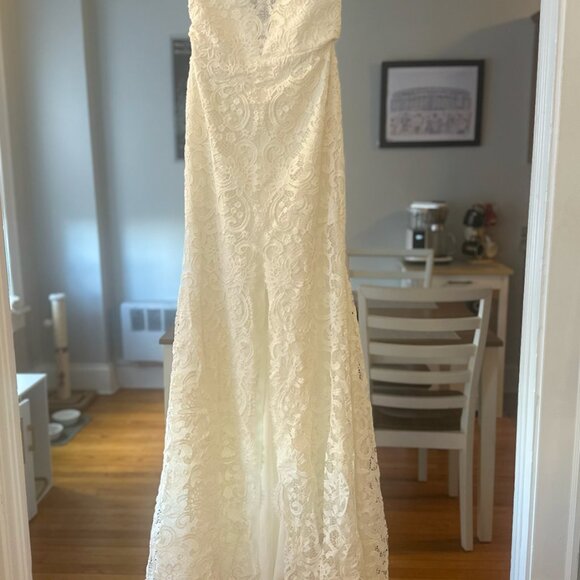 New, never worn, never altered Anais Annette Wedding Dress - Picture 4 of 6